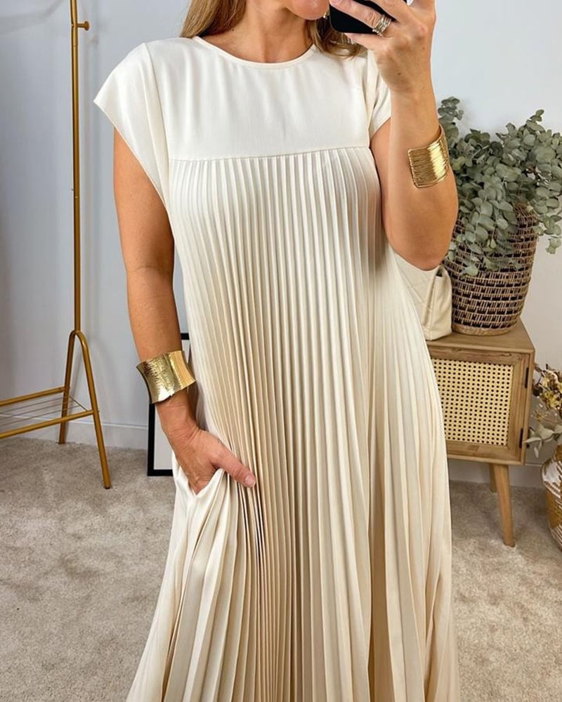 Grace | Effortlessly Elegant Pleated Dress
